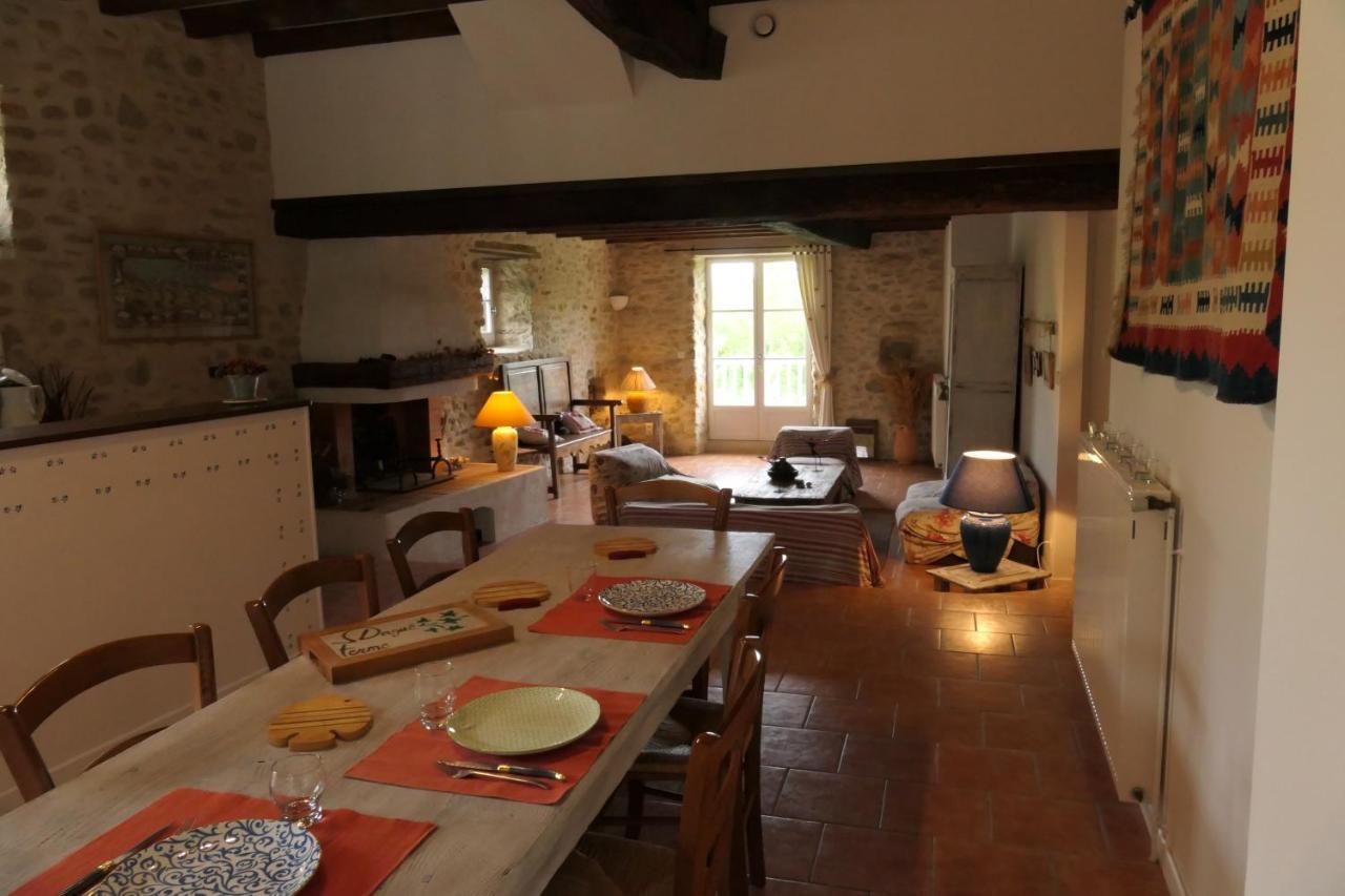 La Ferme Dague Bed & Breakfast Lasseube Bagian luar foto