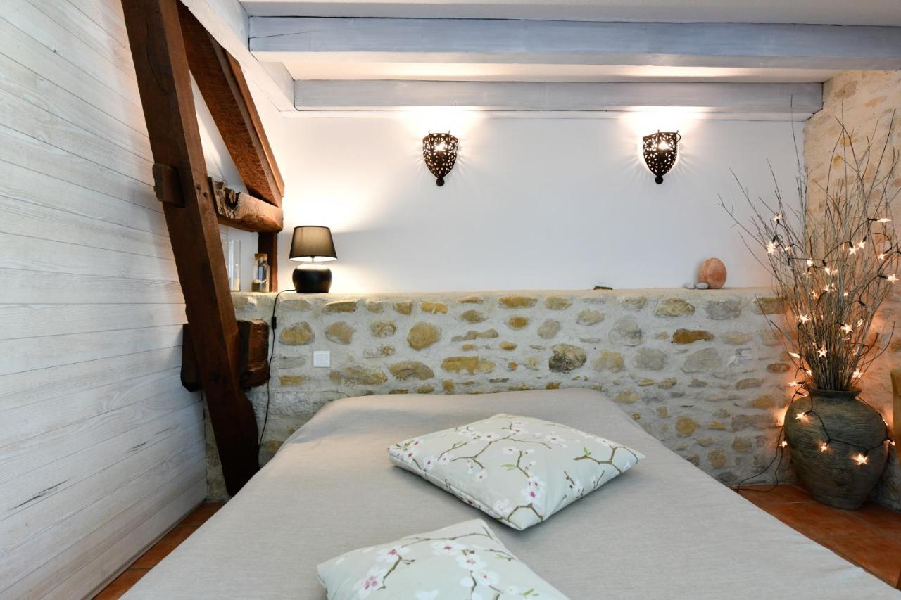 La Ferme Dague Bed & Breakfast Lasseube Bagian luar foto